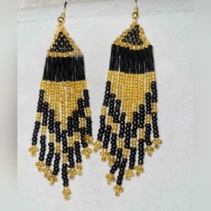 Beautiful Genuine Indian Handmade beaded earrings Black/Gold